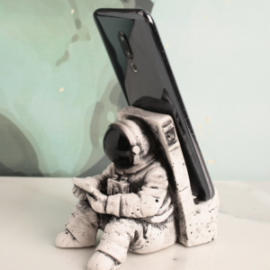 Силиконовый молд для изготовления стильной подставки для телефона Космонавт