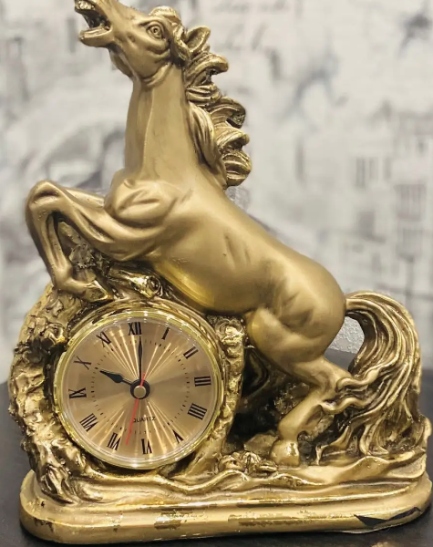 Форма силиконовая для изготовления каминных часов Лошадь